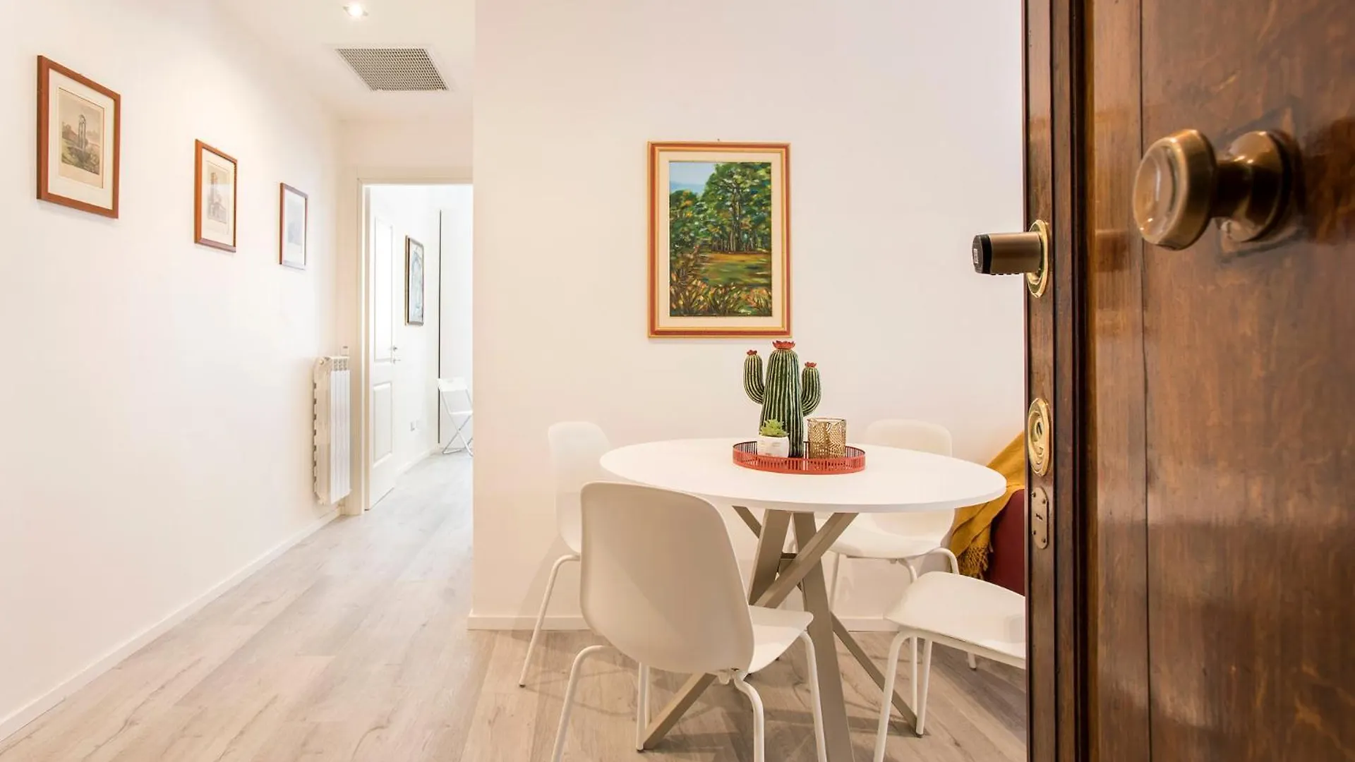 Apartment Ferienwohnung Domus White Rom