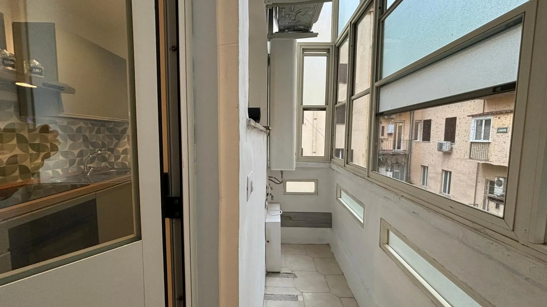 Apartment Ferienwohnung Domus White Rom