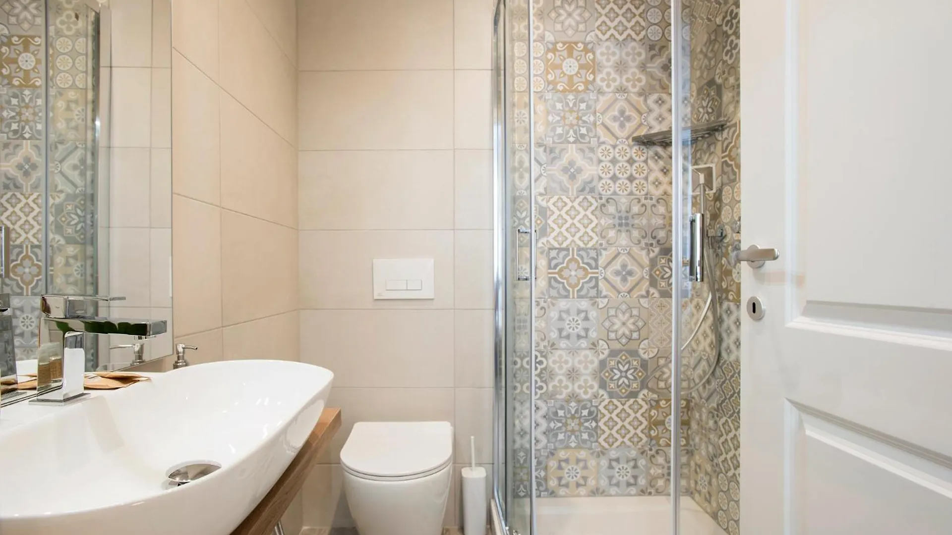Апартаменты Domus White Рим